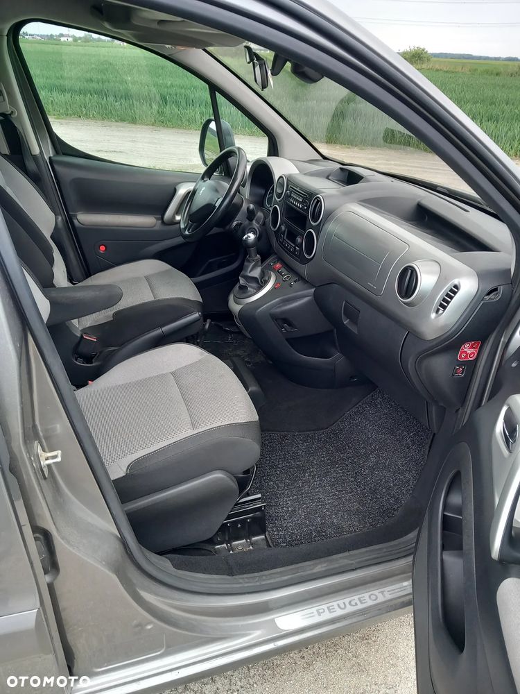 Peugeot Partner Kombi 110 Premium - 12