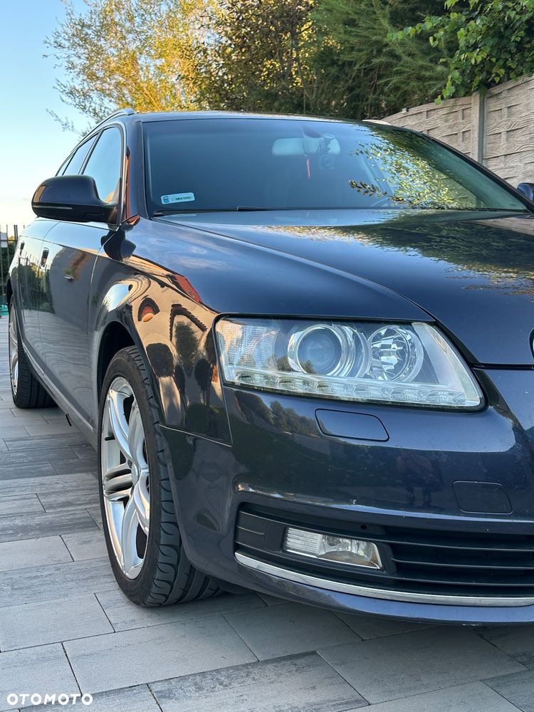 Audi A6 Avant - 16