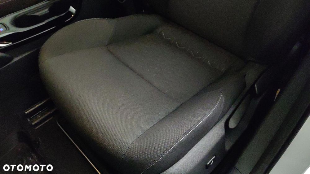 Toyota Corolla - 18