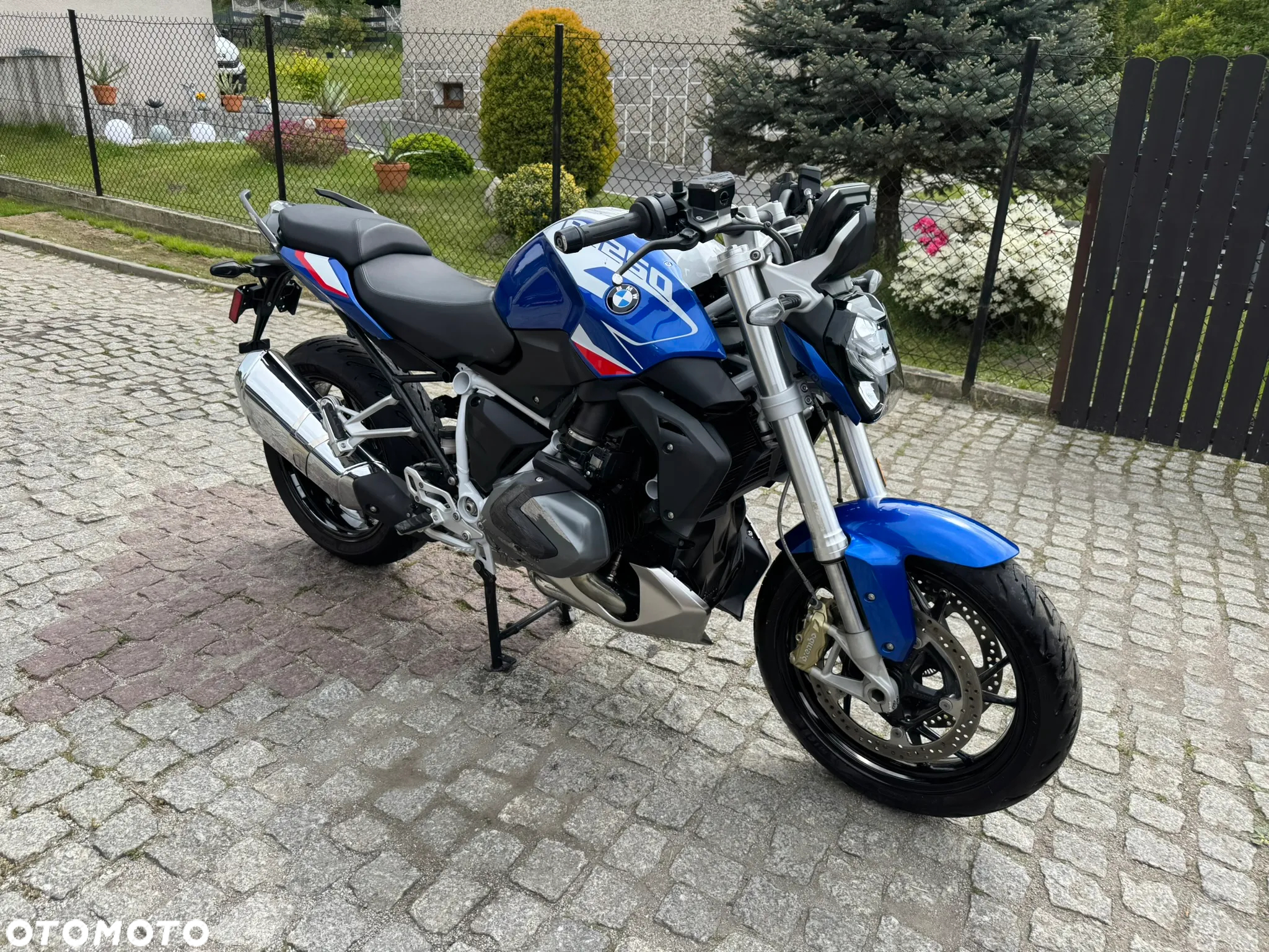 BMW R - 7