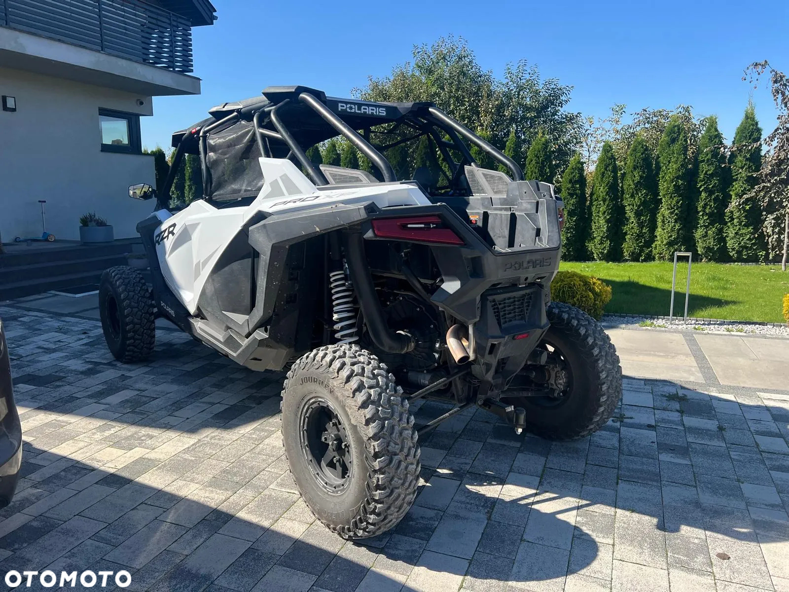 Polaris RZR