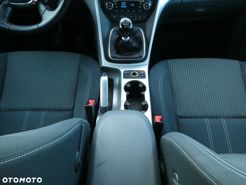 Ford C-MAX 1.6 EcoBoost Titanium - 23