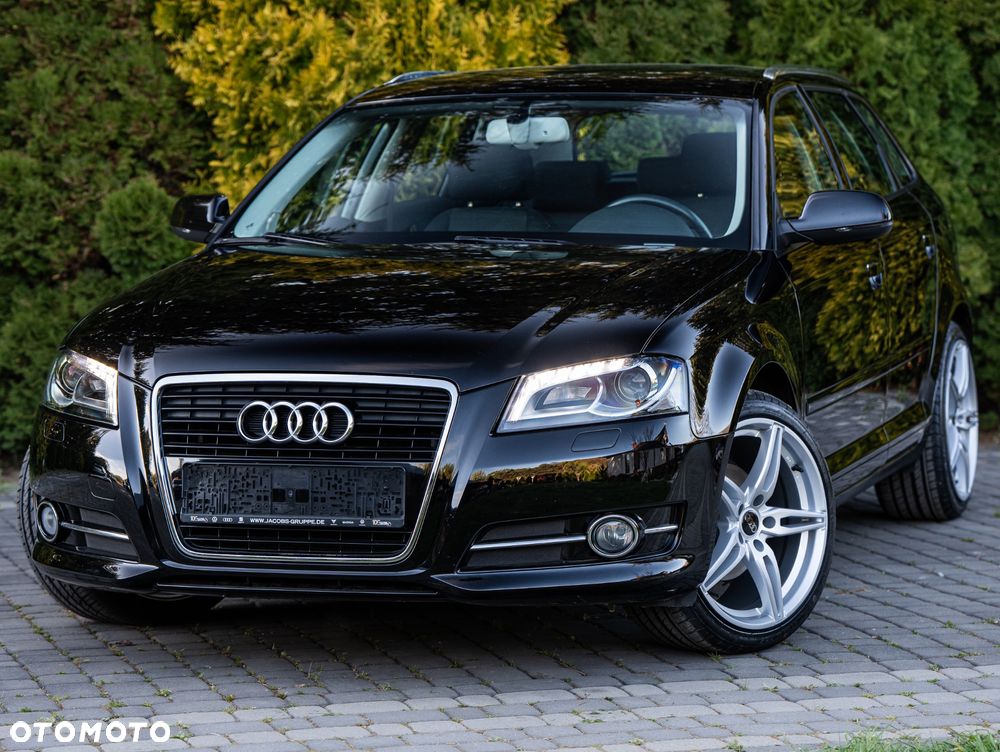 Audi A3 Sportback 1.2 TFSI Attraction - 1