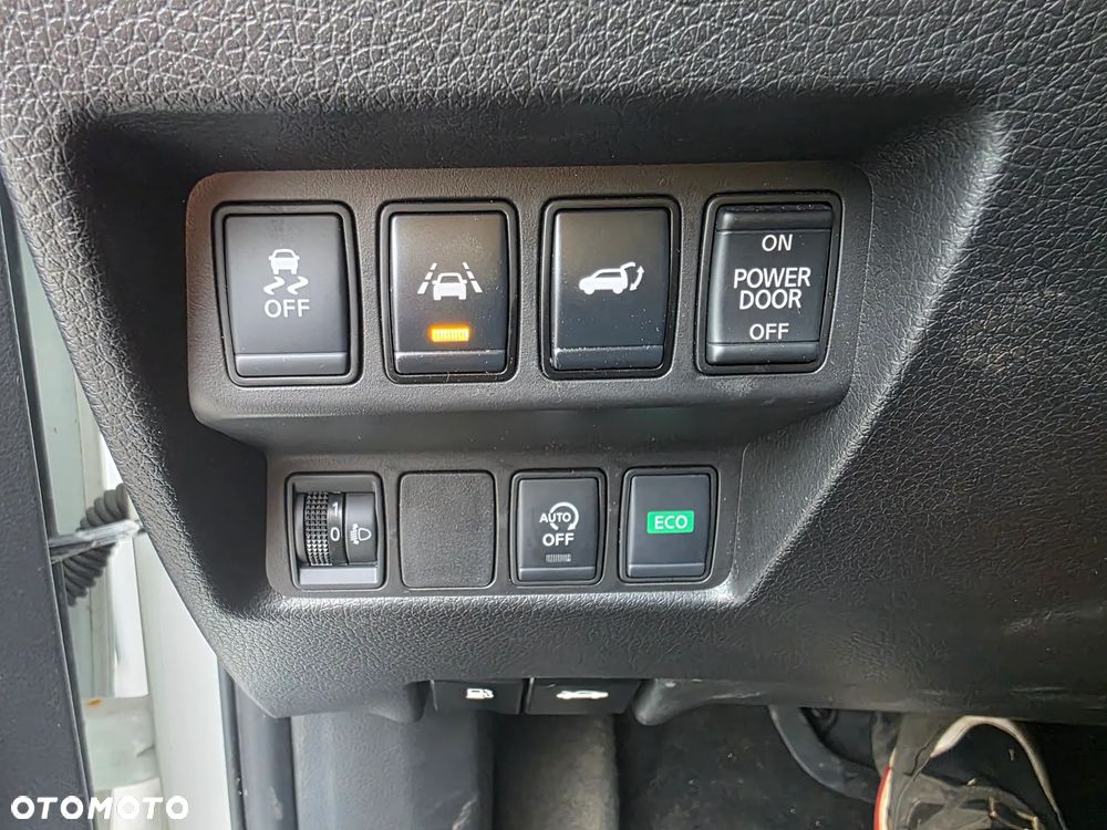 Nissan X-Trail 1.3 DIG-T N-Connecta - 19
