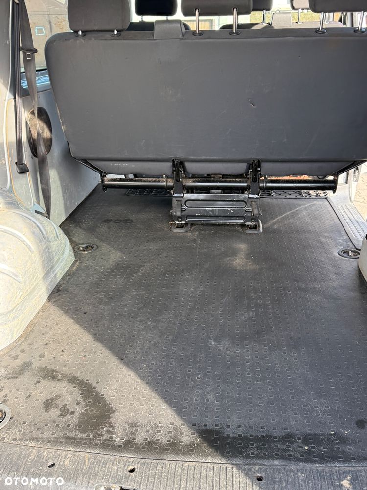 Volkswagen Transporter L1H1 Mixt - 7