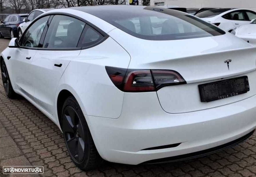 Tesla Model 3 Tração Traseira - 3
