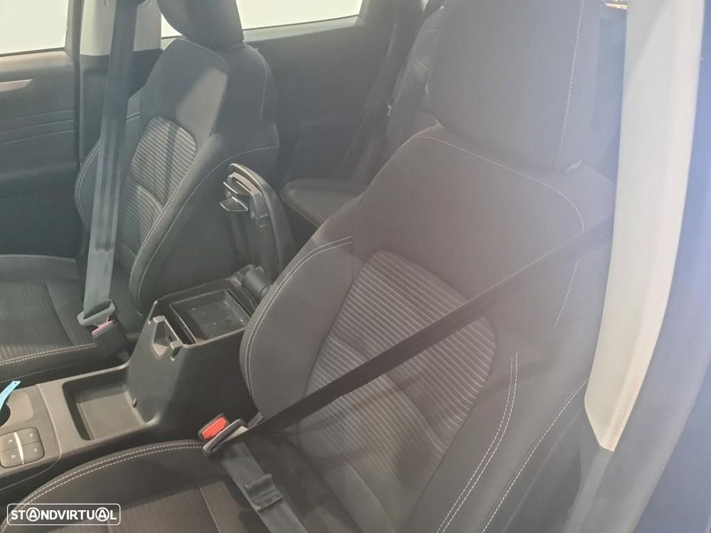 Ford Kuga 2.5 PHEV Titanium - 4