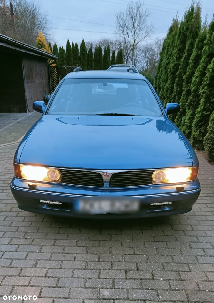 Mitsubishi Sigma - 1