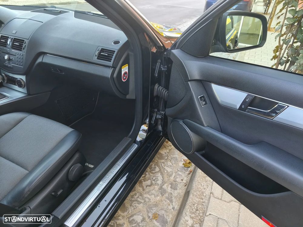 Mercedes-Benz C 220 CDi Avantgarde Aut. - 19