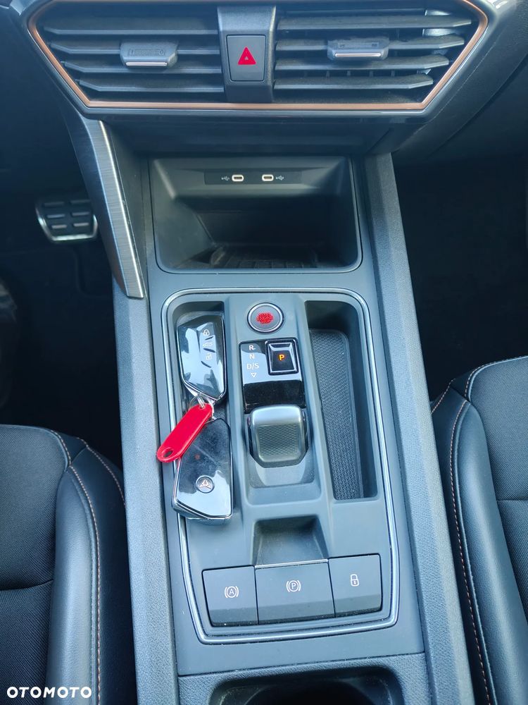 Cupra Formentor VZ 1.4 e-Hybrid DSG - 17