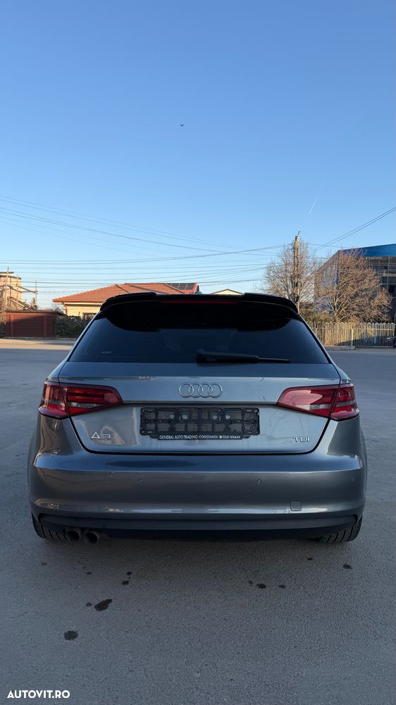 Audi A3 2.0 TDI clean Ambiente - 4