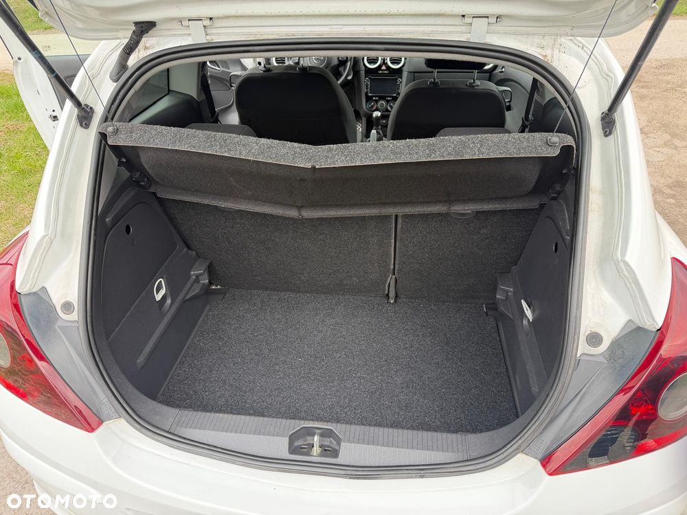 Opel Corsa 1.4 16V Color Edition - 15
