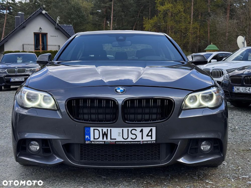 BMW Seria 5 528i xDrive - 4