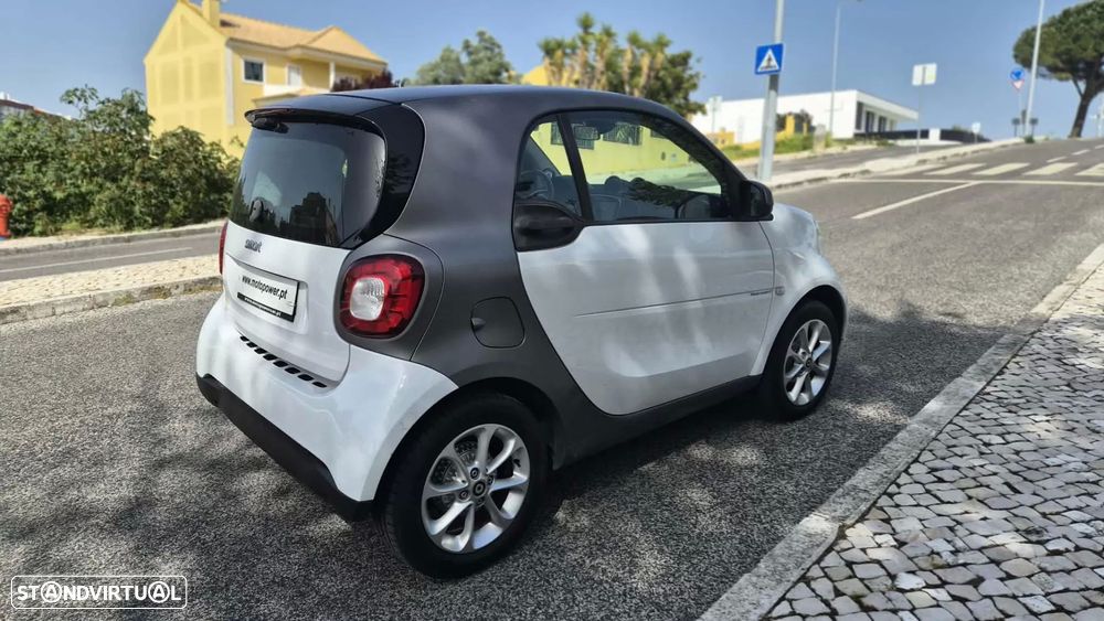 Smart ForTwo Coupé 1.0 Passion 71 Aut. - 4