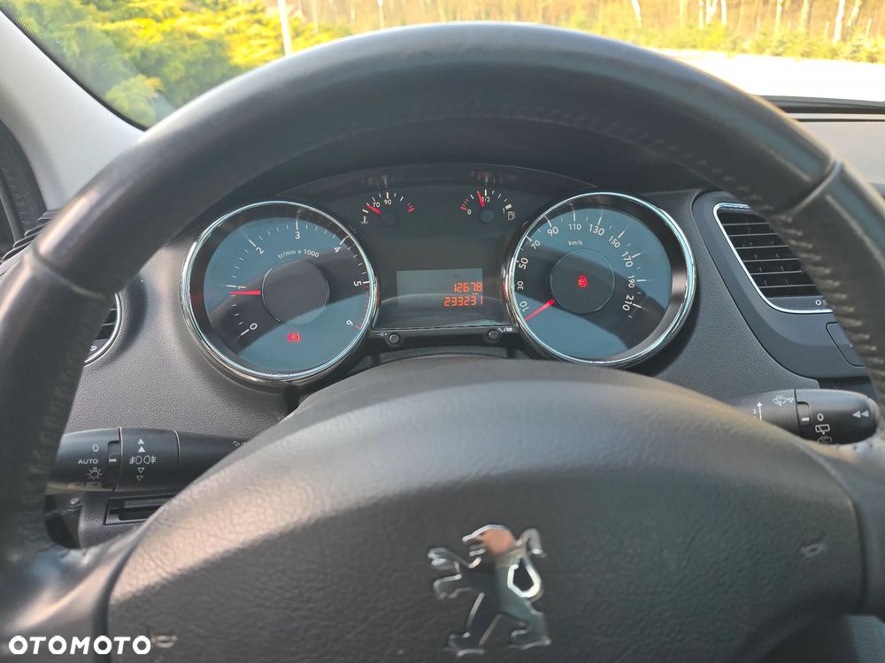 Peugeot 5008 - 30