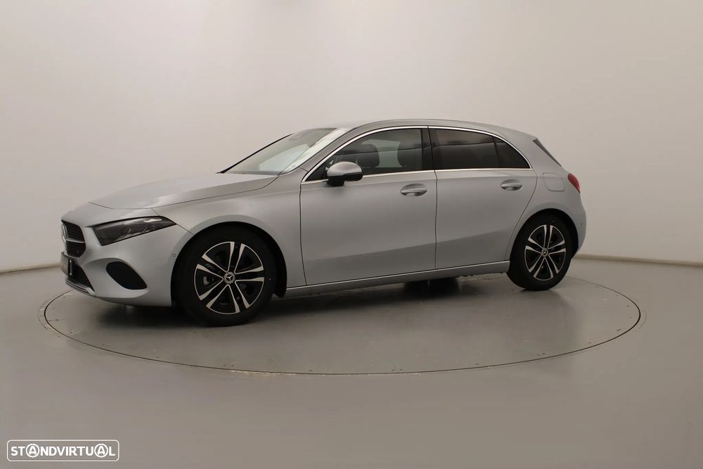 Mercedes-Benz A 200 Standard - 13