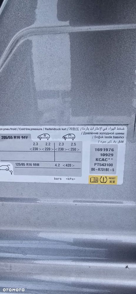 Citroën C3 1.5 BlueHDi Feel S&S - 25