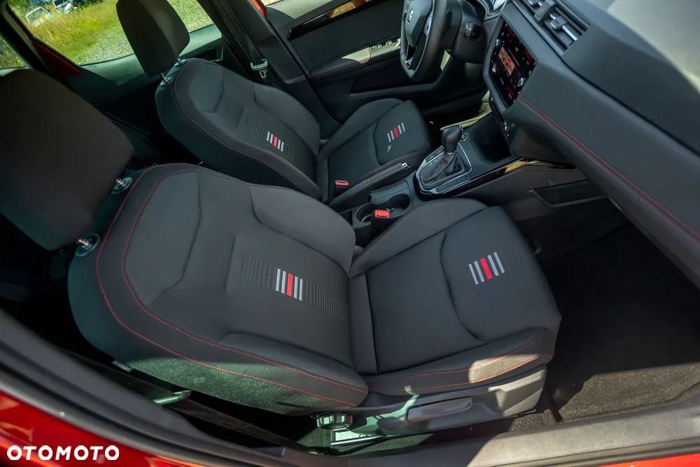 Seat Arona 1.0 Eco TSI DSG FR - 17