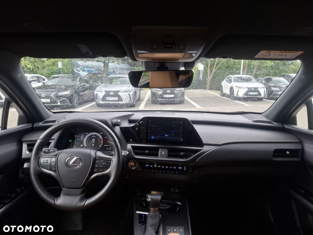 Lexus UX 250h GPF F Sport Design 2WD - 3