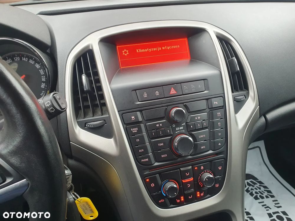 Opel Astra 1.4 Turbo - 12