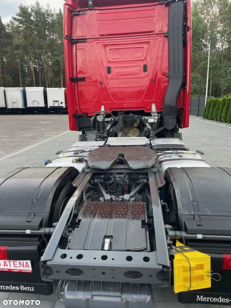 Mercedes-Benz Actros 18.51 Big Space, Piękny, Nowe opony - 15
