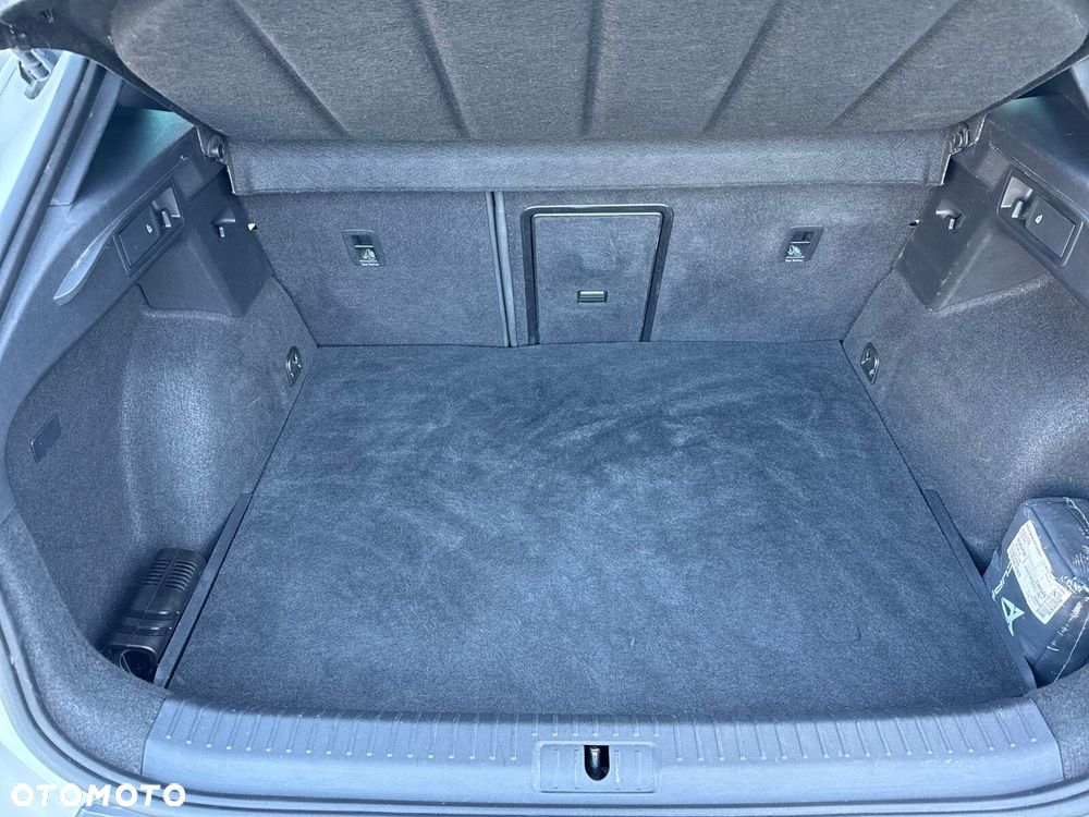 Cupra Formentor - 33