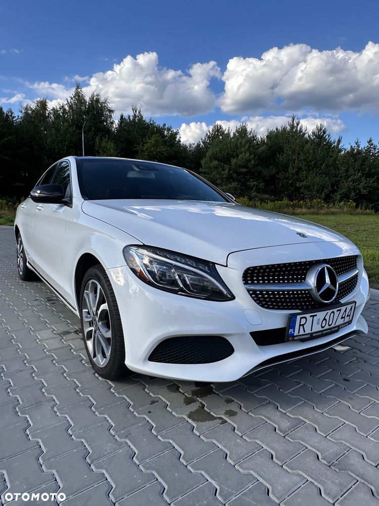 Mercedes-Benz Klasa C 300 T 9G-TRONIC Avantgarde - 1