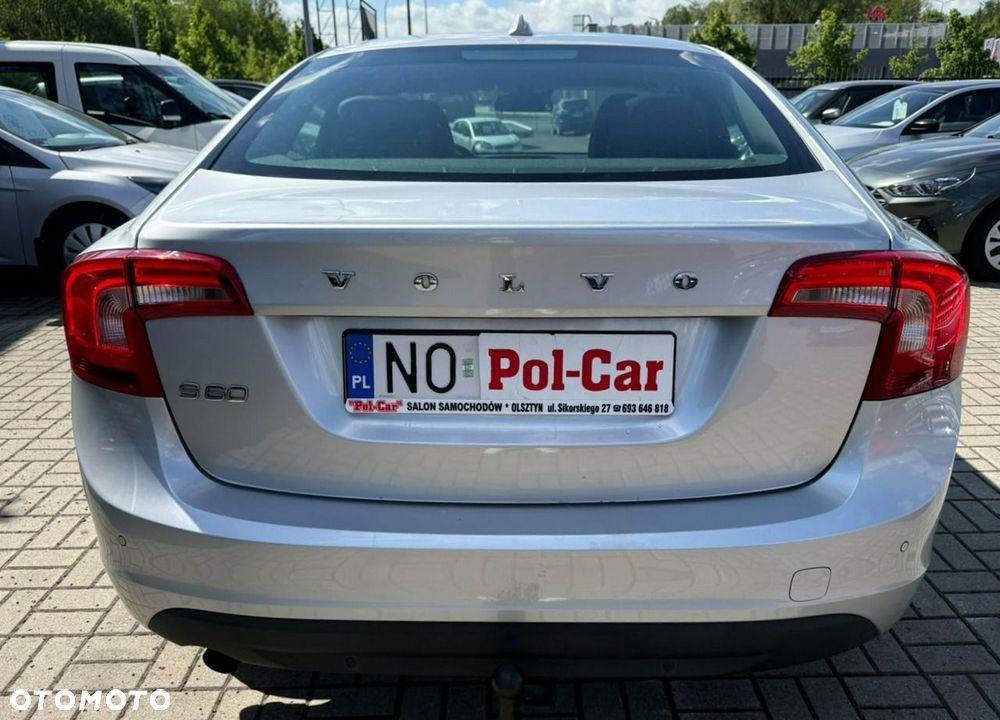 Volvo S60 - 9