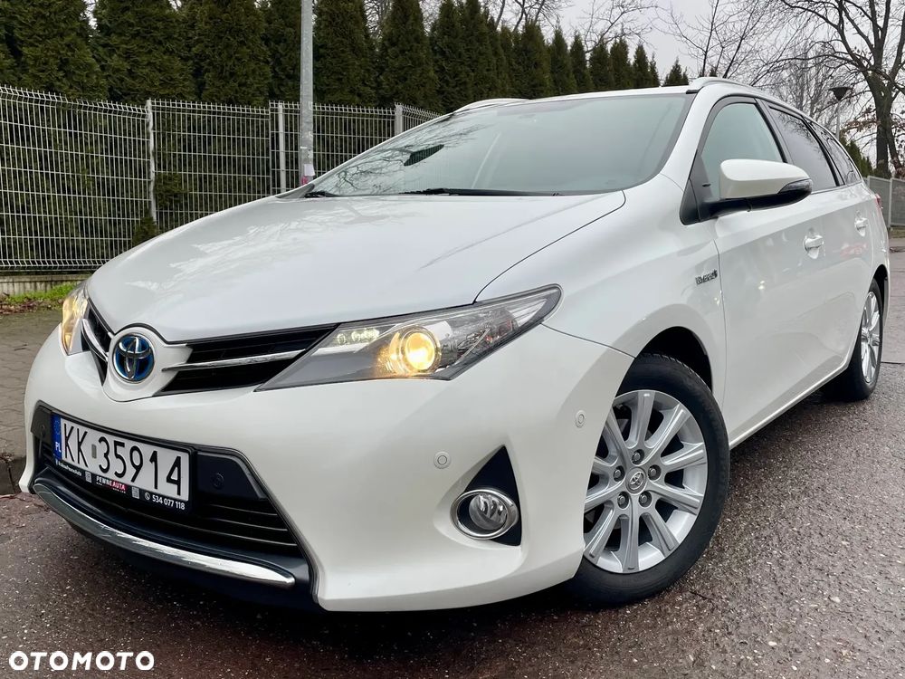 Toyota Auris 1.8 HSD Prestige - 1
