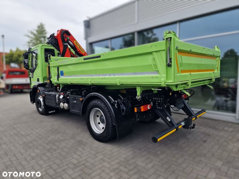 Iveco Eurocargo 140E25 | 2018 | 33 504 km | Wywrotka 3-stronna | HDS Palfinger | Sterowanie radiowe | Euro 6 - 7