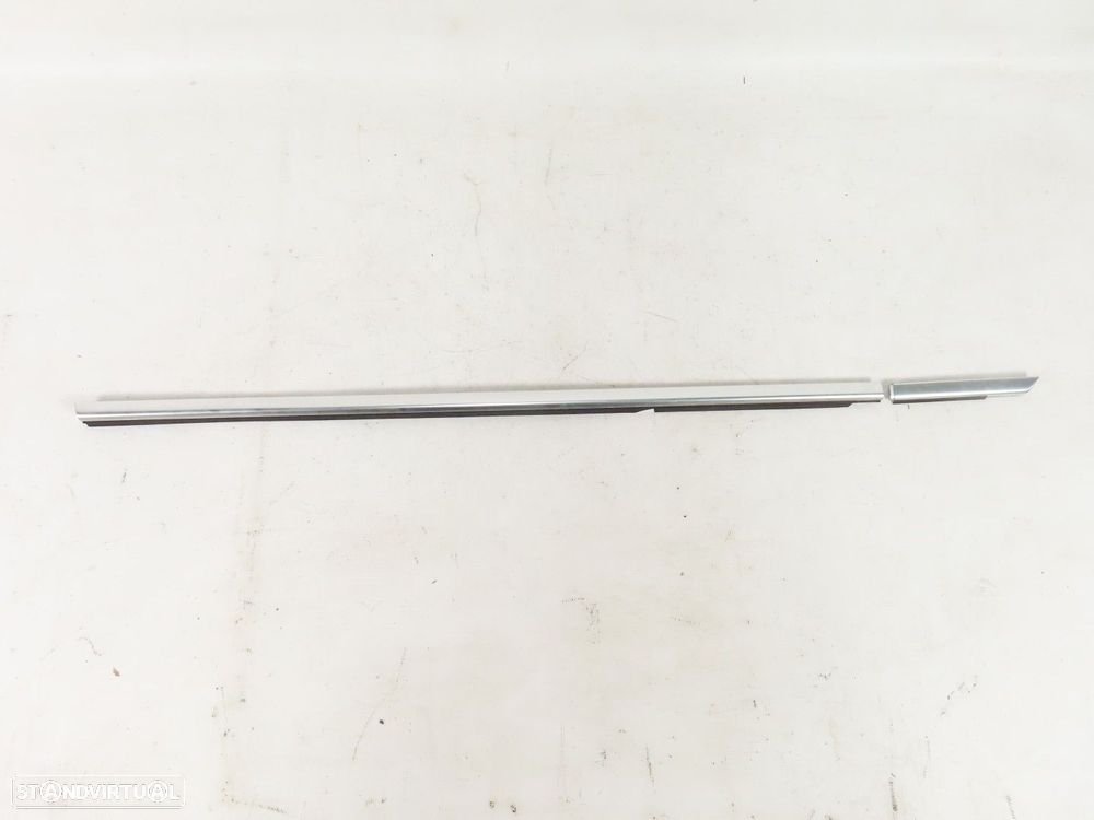 Friso Raspador Esquerdo/Frente Seminovo/ Original BMW 6 Convertible (F12)/BMW 6... - 1