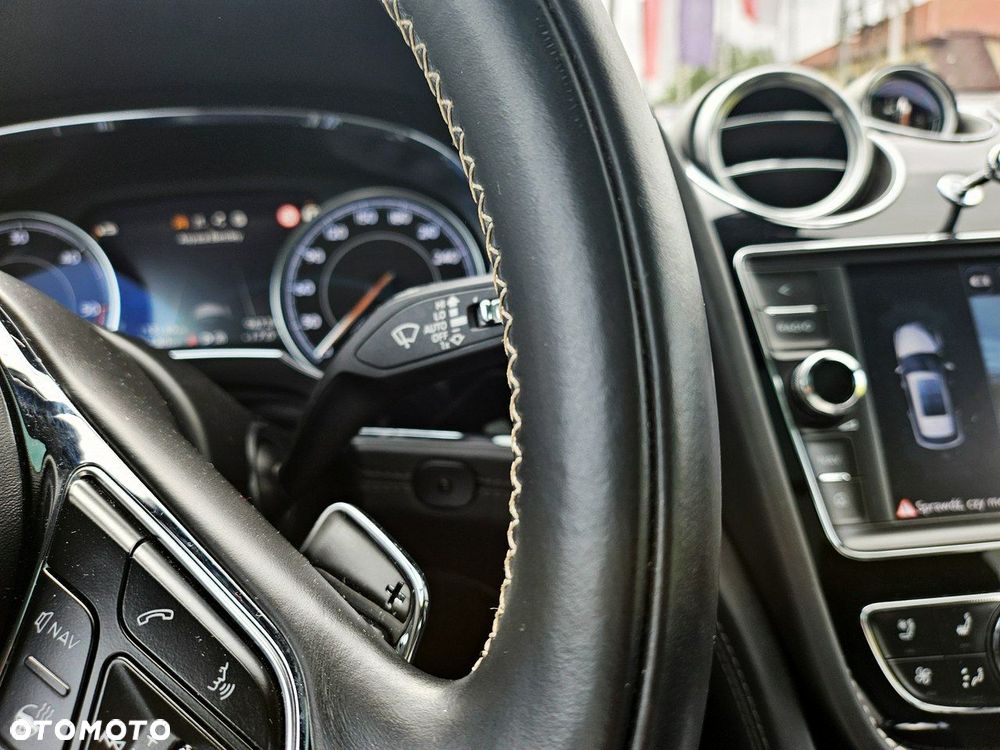 Bentley Bentayga - 19