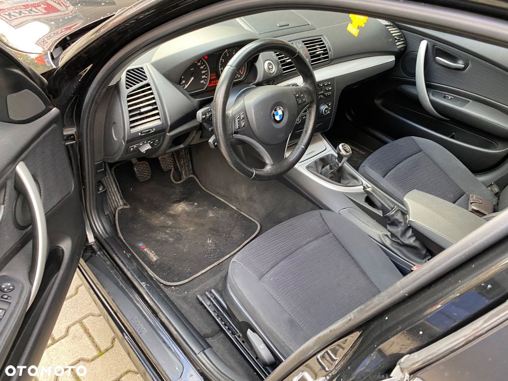 BMW Seria 1 - 17