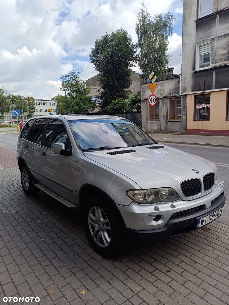 BMW X5 2003 photo 2