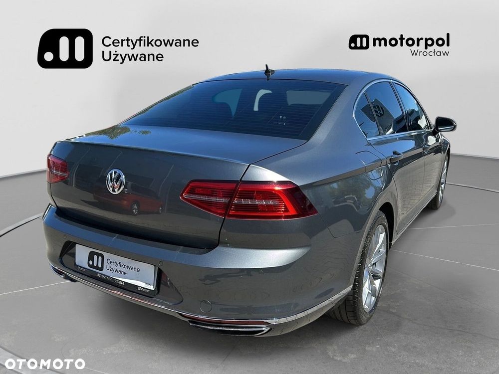 Volkswagen Passat 2.0 TSI BMT 4Mot Highline DSG - 13