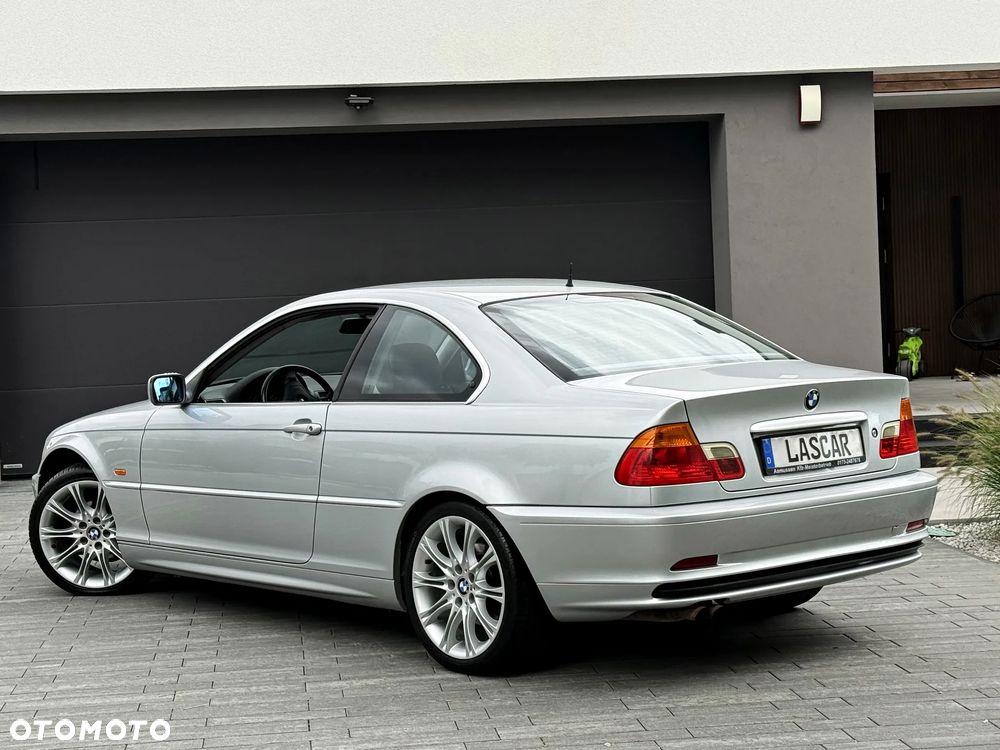 BMW Seria 3 328Ci - 13