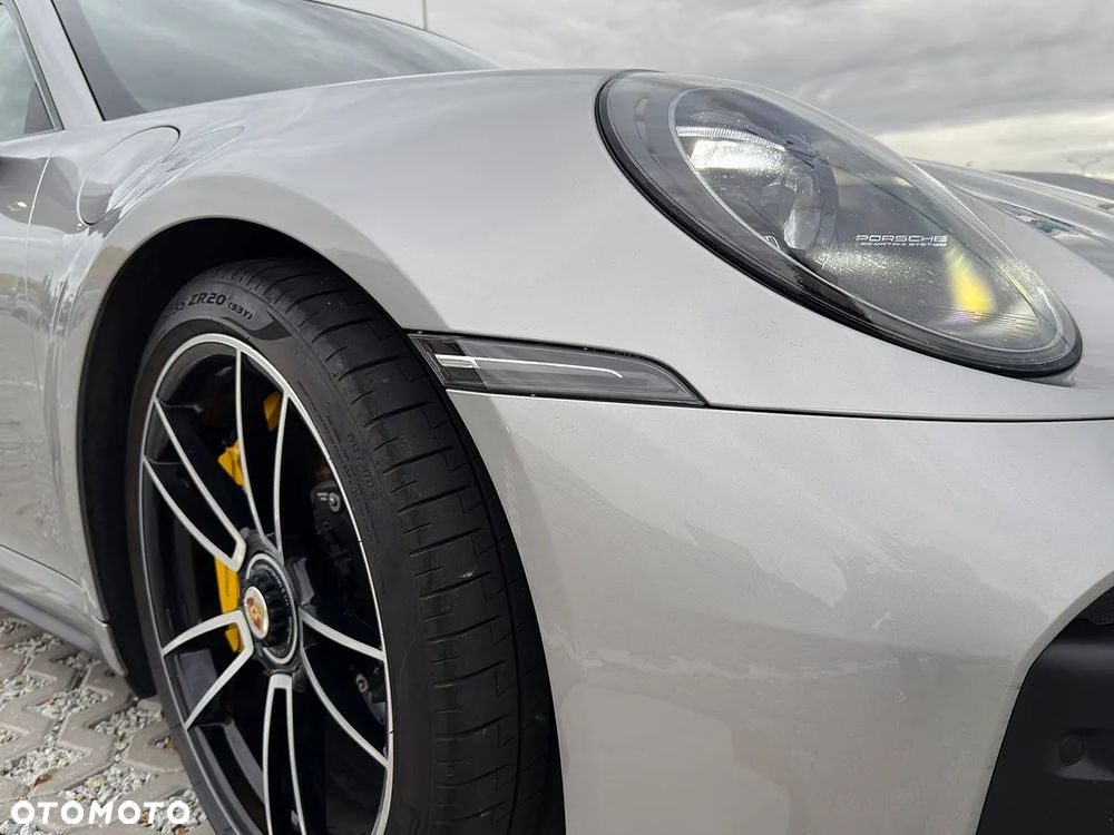 Porsche 911 - 8