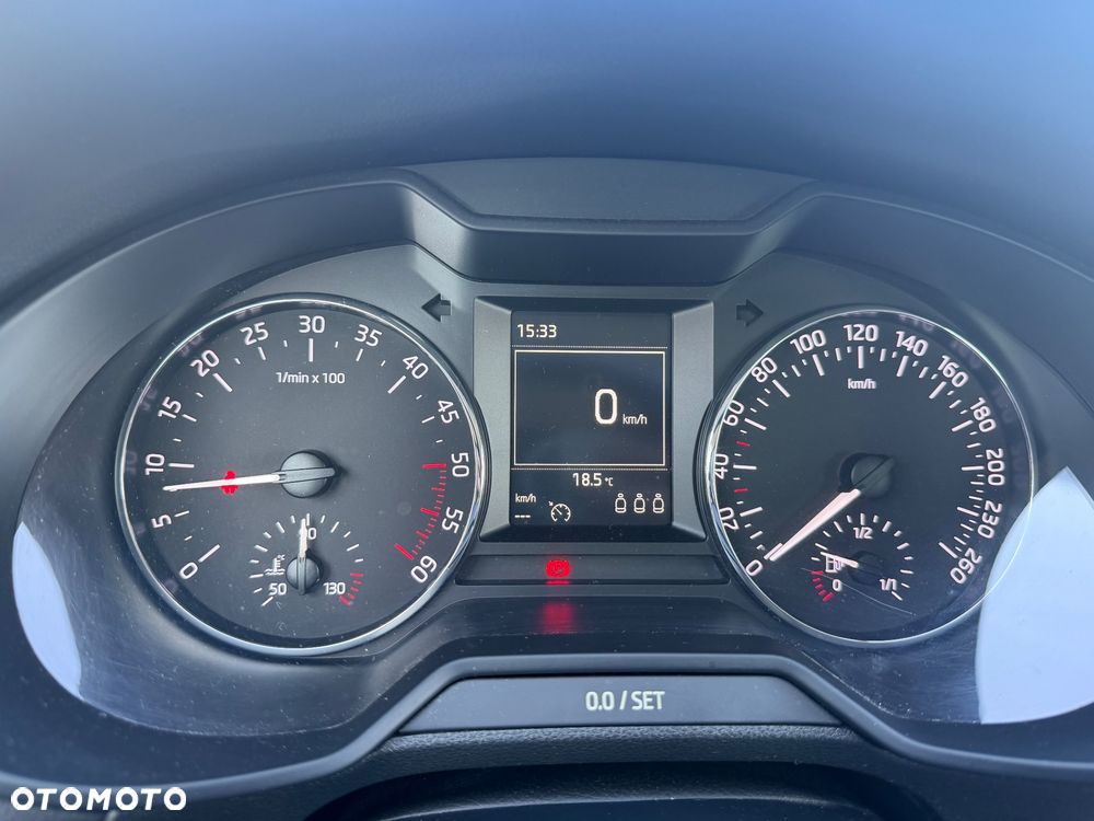 Skoda Octavia 2.0 TDI Edition - 9