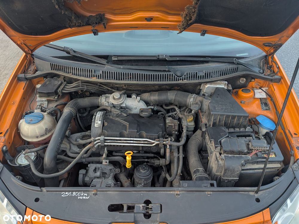 Volkswagen Polo Cross - 13