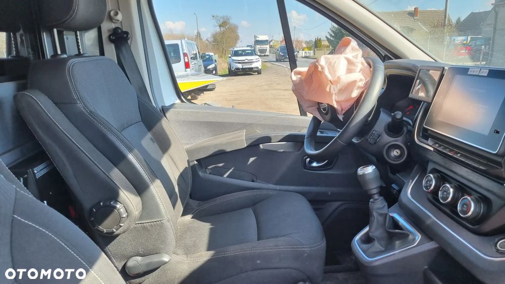 Nissan Primastar - 21