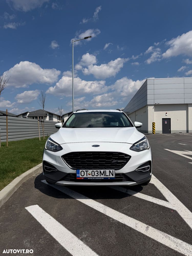 Ford Focus - 1