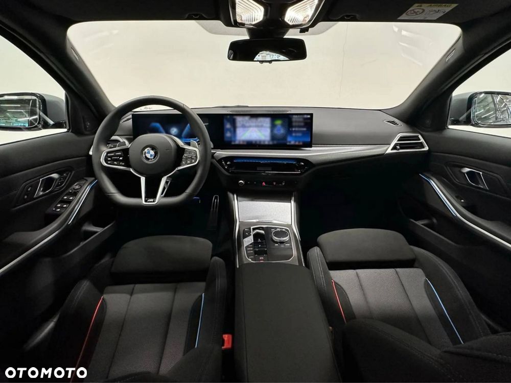 BMW Seria 3 330i xDrive M Sport - 5