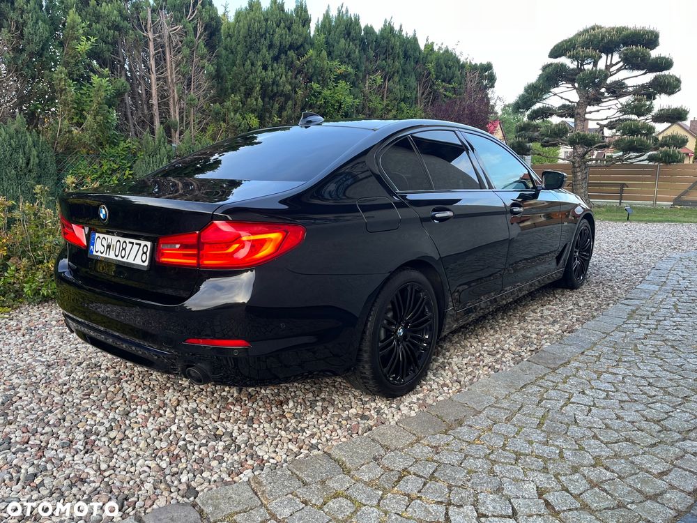 BMW Seria 5 520d xDrive Sport Line sport - 11