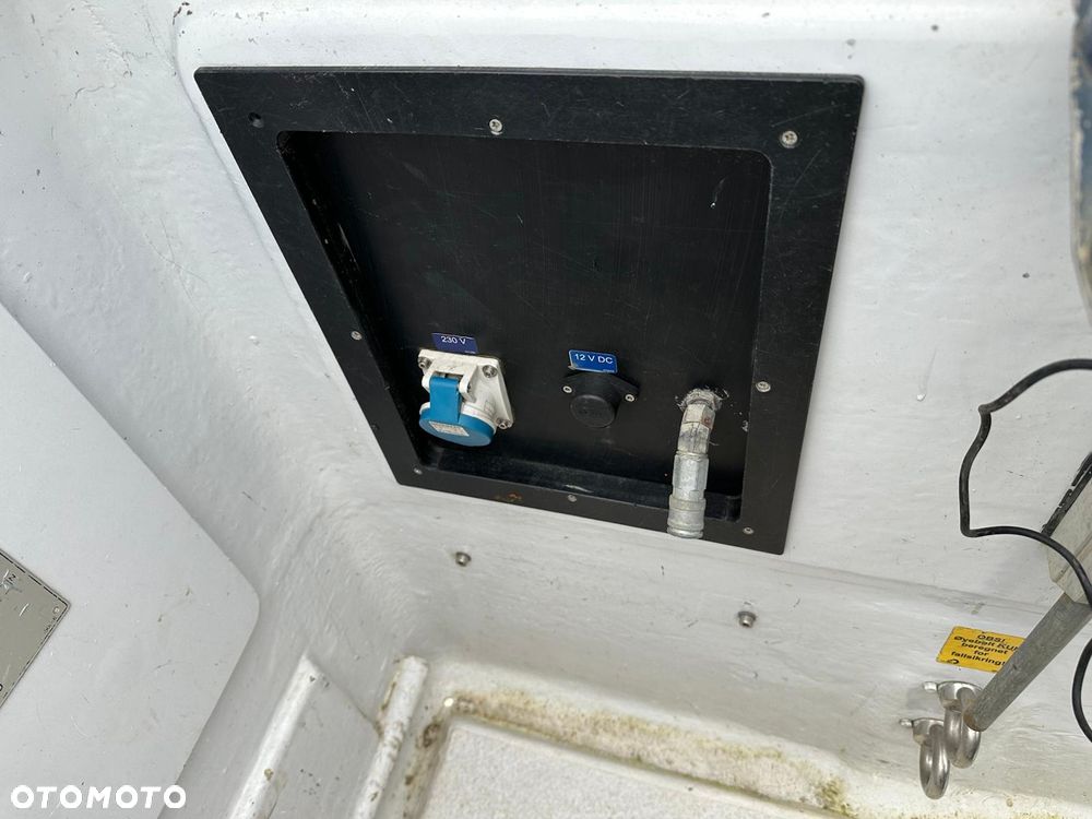 Mercedes-Benz Sprinter 516/37 - 8