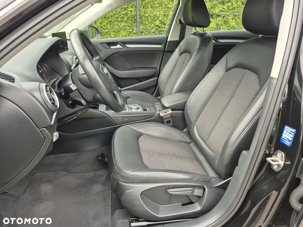 Audi A3 Sportback 2.0 TDI (clean diesel) quattro S line Sportpaket - 8