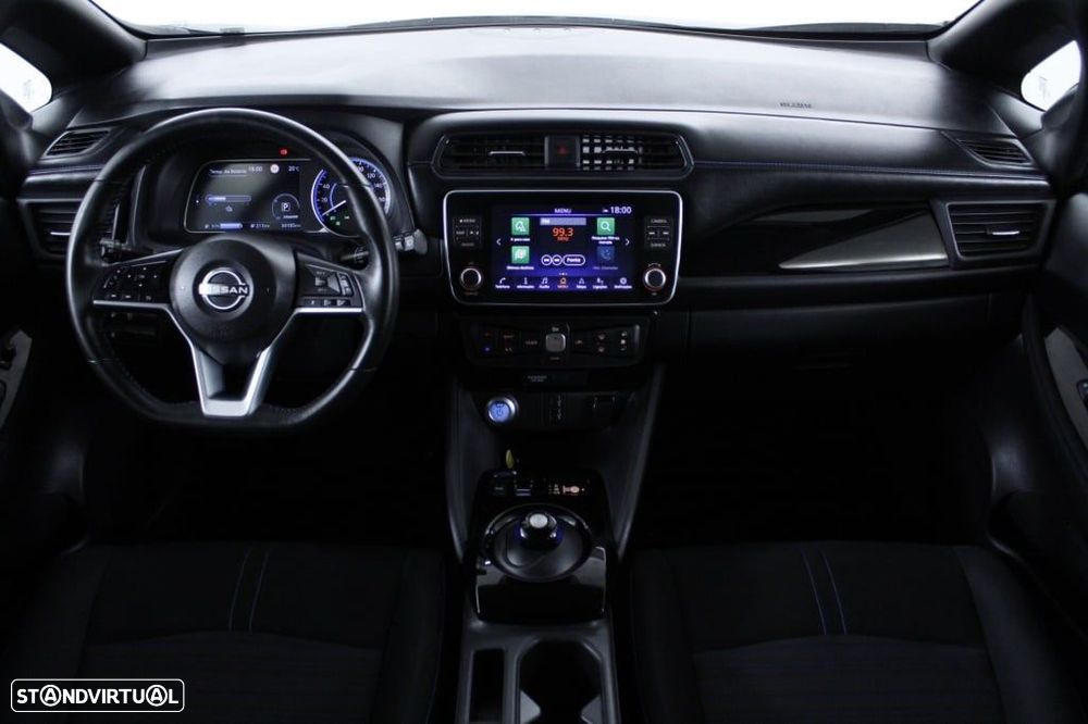 Nissan Leaf N-Connecta Two Tone - 19