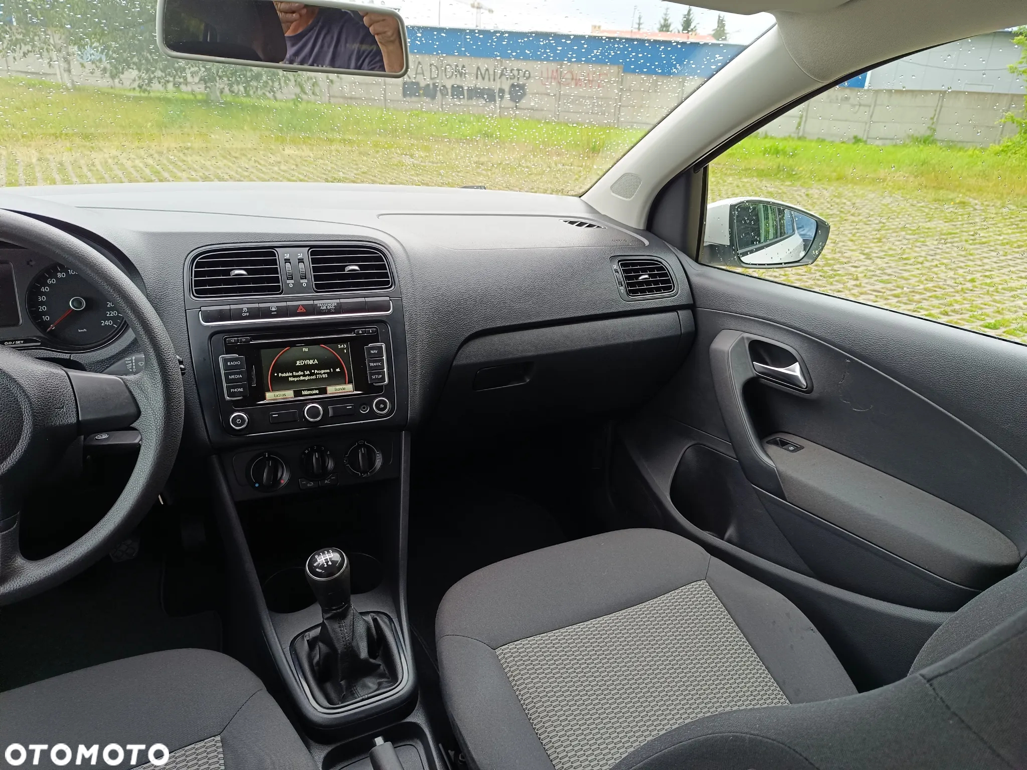 Volkswagen Polo - 24