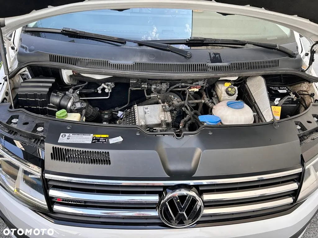 Volkswagen Caravelle 2.0 TDI L2 - 16
