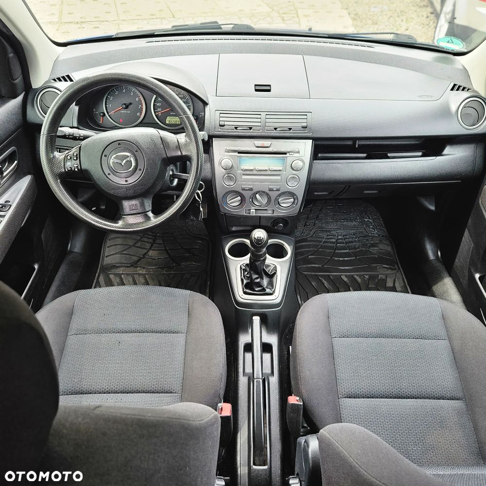 Mazda 2 - 16