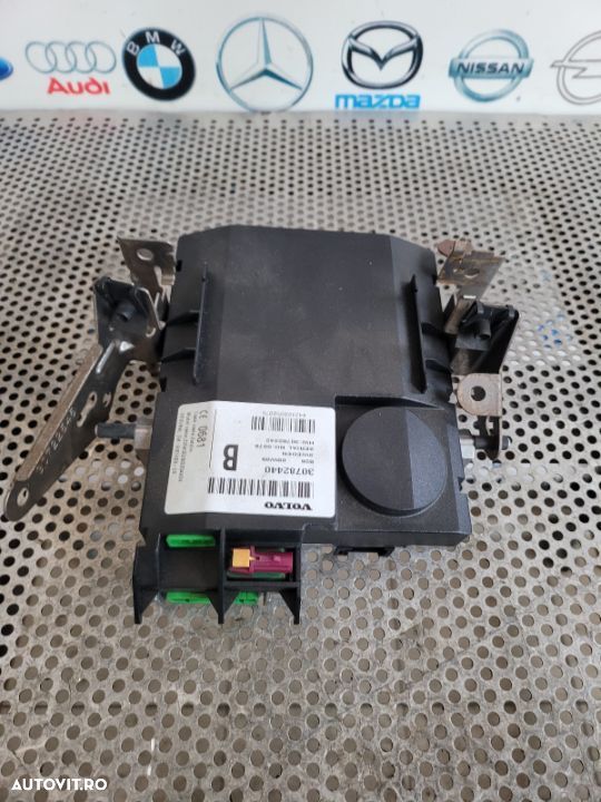 Modul Panou Ecu Control Unit Volvo V70 XC70 S80 An 2007-2013 Cod 30782440 - 1